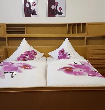 Fernblick בית הארחה 3*